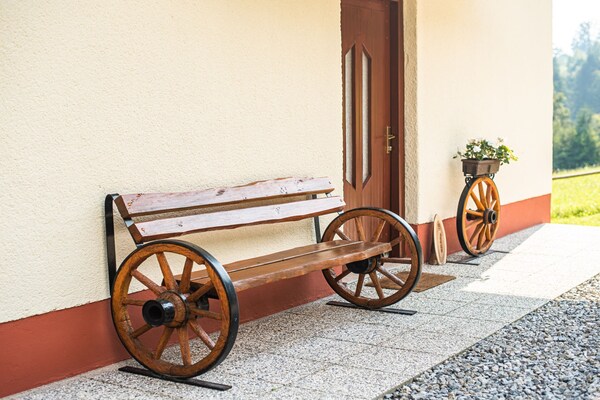 Foto van Bloomfield Retreat Country House with Sauna - Three Bedroom Country House - Outdoor