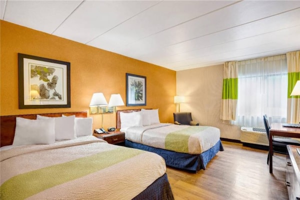 Foto van Gezellig Ada Met 2 Bedden | Pool | Gratis Parkeren - Facilities