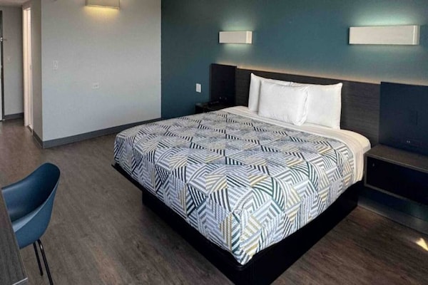 Foto van 1 kingsize bed | Rookvrij, koelkast - Vakantiehuis in Carson - BedRoom