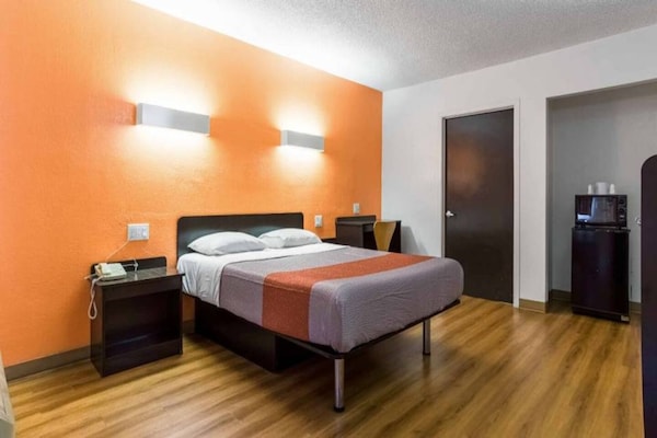 Foto van 1 tweepersoonsbed (queensize) | Roken toegestaan - Vakantiehuis in Long Beach - BedRoom