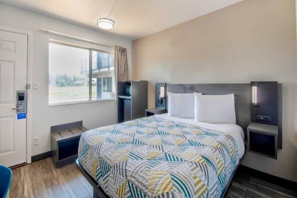 Foto van 1 tweepersoonsbed (queensize) | Rookvrij - Vakantiehuis in Russellville - Facilities