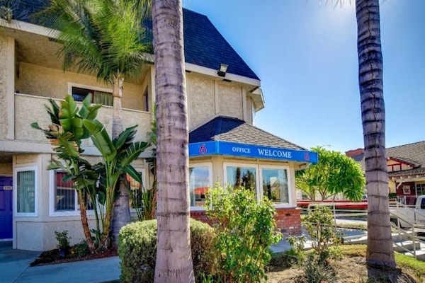 Foto van 2 tweepersoonsbedden | Roken toegestaan - Vakantiehuis in Riverside - Facilities