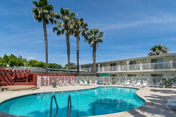 Foto van 2 Volledige Bedden | Ns | Koelkast - Vakantiehuis in Santa Maria - Pool