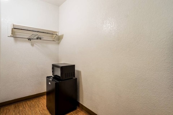 Foto van 2 tweepersoonsbedden | Rookvrij - Vakantiehuis in El Centro - BedRoom