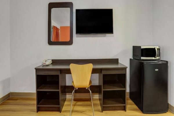 Foto van 1 tweepersoonsbed (queensize) | Roken toegestaan, koelkast (Mcfridge) - Facilities