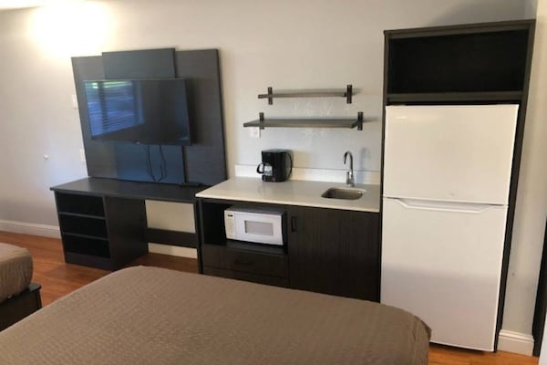 Foto van 1 kingsize bed | Rookvrij - Vakantiehuis in Sacramento CA - Facilities