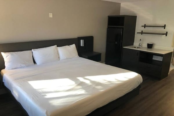 Foto van 1 kingsize bed | Rookvrij - Vakantiehuis in Sacramento CA - Facilities