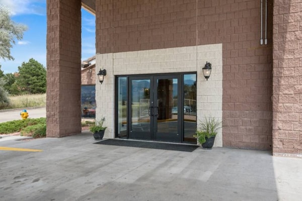 Foto van 2 Queensize Bedden | Ns | Mini Koelkast - Vakantiehuis in Colorado Springs - Facilities