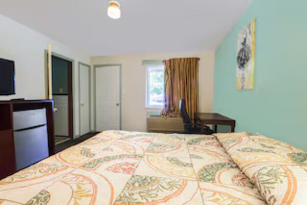 Foto van Beaver WV | Queensize bed | Rookvrij - Vakantiehuis in Beaver WV - BedRoom
