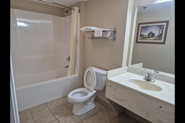 Foto van Kingsize bed | Roken mogelijk | Chickamauga - Vakantiehuis in Chickamauga - BathRoom